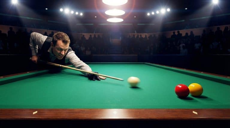 Joueur executant un coup puissant au billard carambole en competition